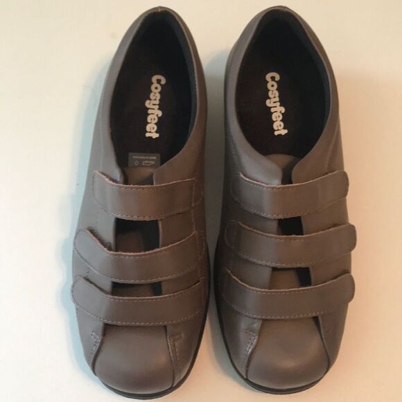 COSYFEET Shoes 9 NWOT - Picture 1 of 8